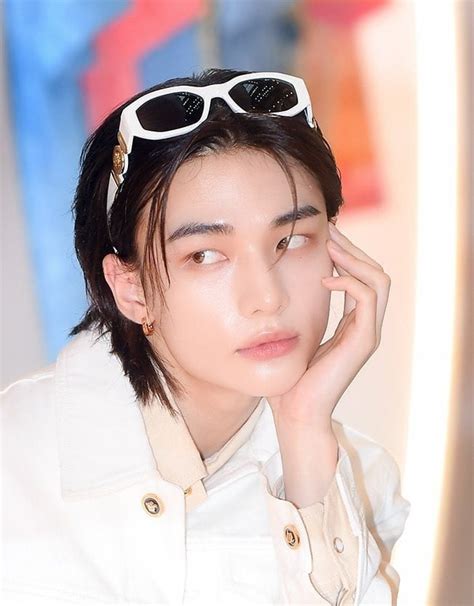 hyunjin versace